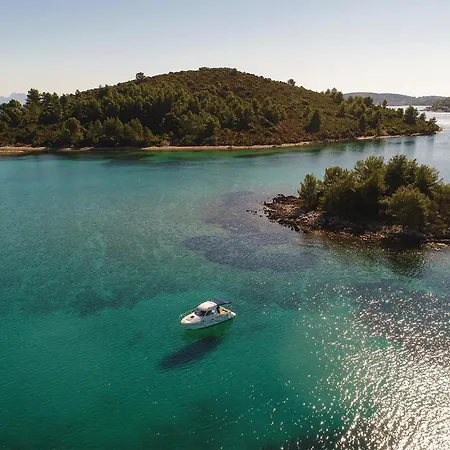 Dom wakacyjny Beautiful In With Kitchen Trstenik (Dubrovnik-Neretva)