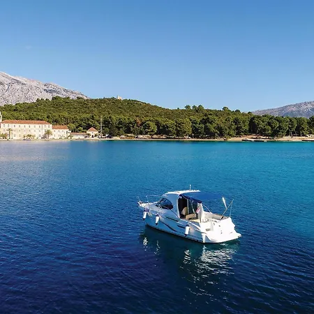 Beautiful In With Kitchen Дом отдыха