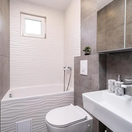 Beautiful In With Kitchen Дом отдыха