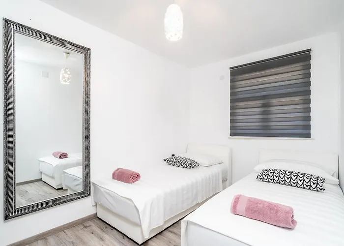 別荘 Beautiful In With Kitchen